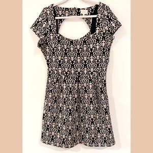 Deletta Women's Caledonia Cut Out Dress